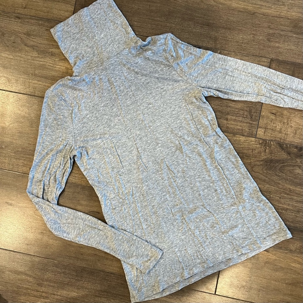 WHBM gray turtleneck- size XS